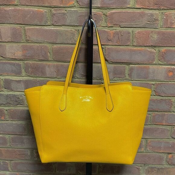 Gucci Authentic Mustard Pebbled Leather Large Swing Shopper Tote Bag - Picture 1 of 15
